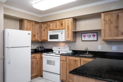 Sweetwater Lift Lodge - image 3