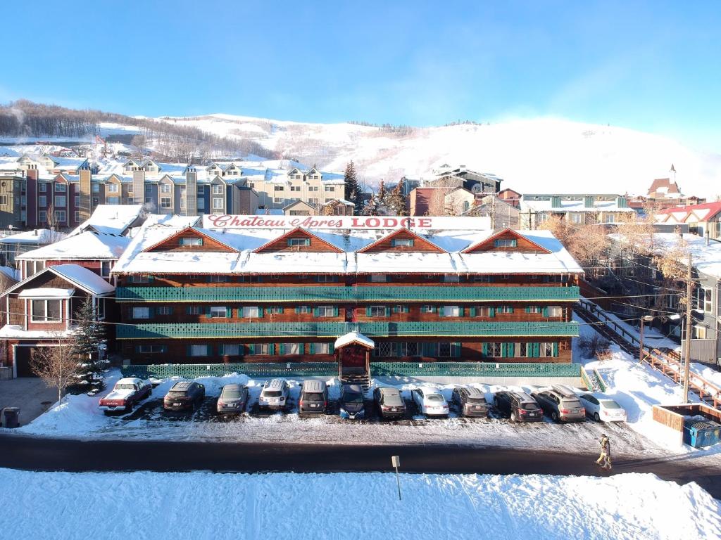 Chateau Apres Lodge - main image