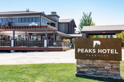 Peaks Hotel Park City