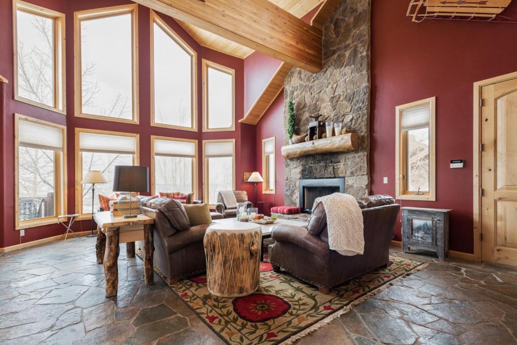 Solamere Home - main image