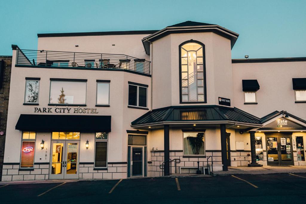 Park City Hostel - main image