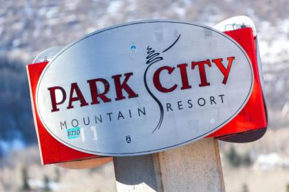 Park City's Downtown Miner Cabin - image 4