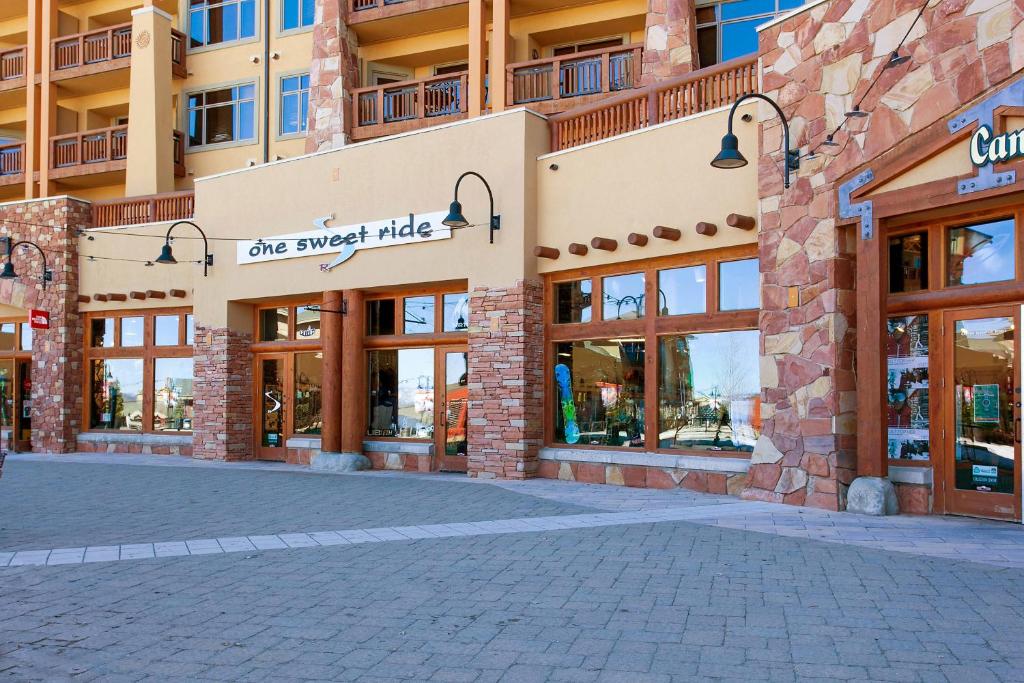 Park City Getaway - image 3