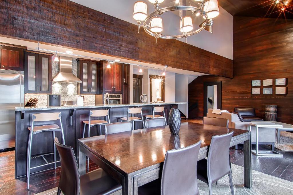 Lakeside 1629 by Park City Lodging - main image