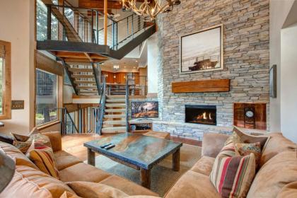 Deer Valley Pinnacle