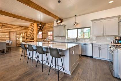 Mtn Immersion Luxe Cabin with Spa 6Mi to Park City - image 12