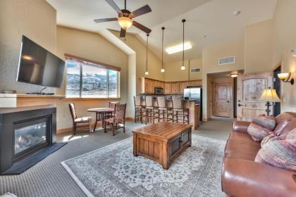 Silverado Corner 2 Bedroom by Canyons Village Rentals