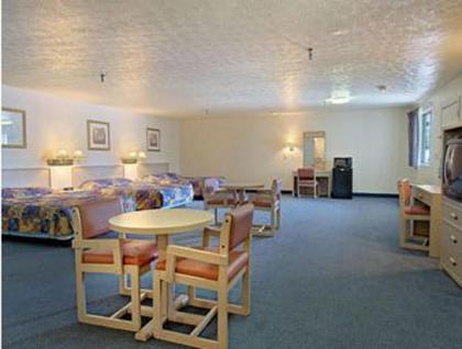 Travelodge by Wyndham Parkersburg - image 15