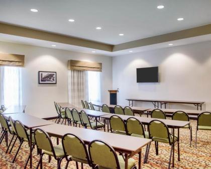 Sleep Inn & Suites Parkersburg - image 14