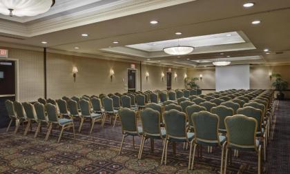 Embassy Suites Parsippany - image 14