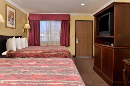 Americas Best Value Inn Pasadena - image 10