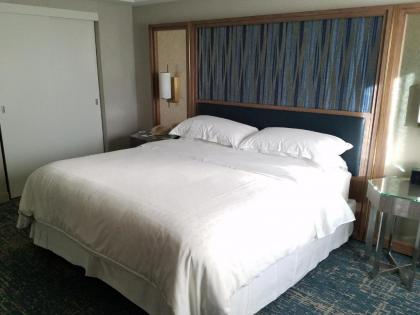 Sheraton Pasadena Hotel - image 13