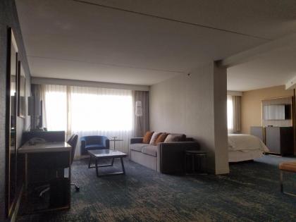 Sheraton Pasadena Hotel - image 15