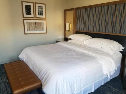 Sheraton Pasadena Hotel - image 2