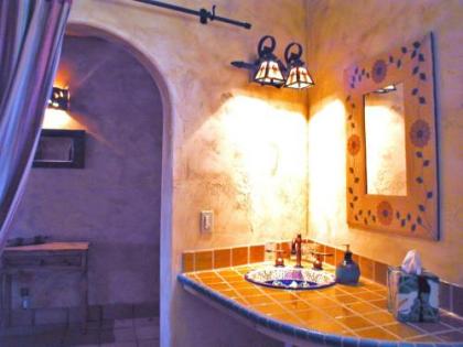 Manucci Winery- Wild Coyote B&B - image 2