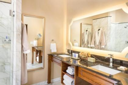 Allegretto Vineyard Resort Paso Robles - image 2