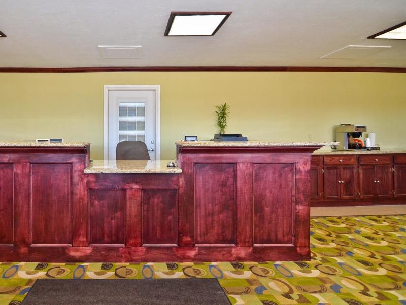 Americas Best Value Inn Pauls Valley - image 4