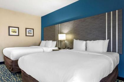 Comfort Inn & Suites Pauls Valley - City Lake - image 6