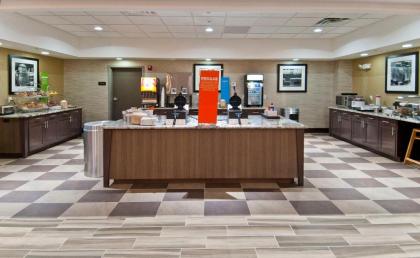 Hampton Inn and Suites Pauls Valley - image 3