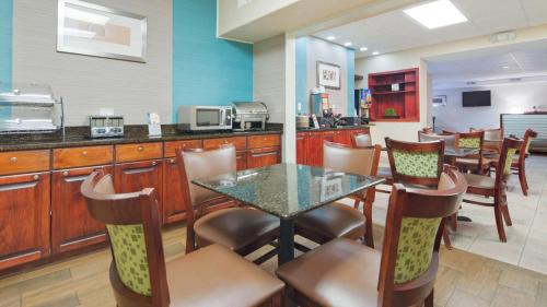 Best Western Pawleys Island - image 3