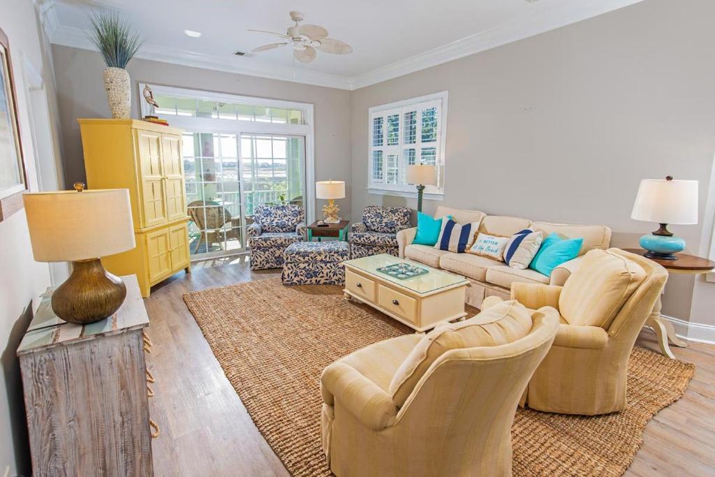 Marsh Hawk 3D Marsh View3BR2BA Villa wKitchen - main image
