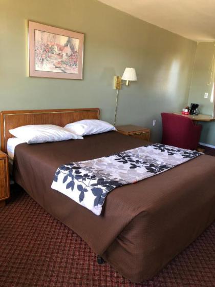 Payette Motel - image 10