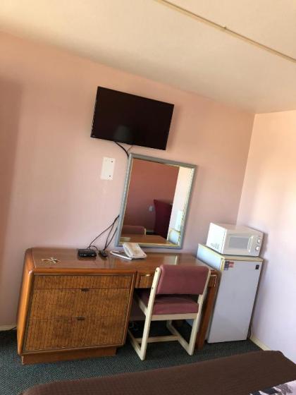 Payette Motel - image 3