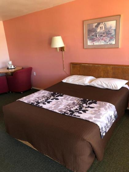 Payette Motel - image 4