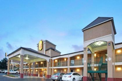 Hotel in Pearl Mississippi