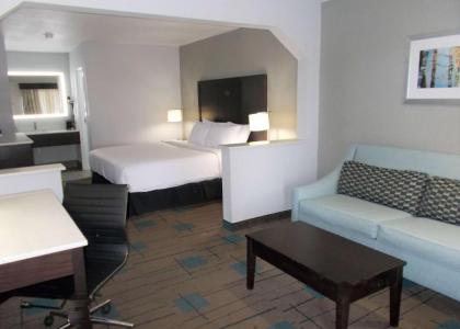 SureStay Hotel by Best Western Richland - image 12