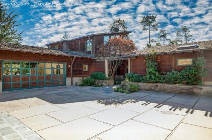 Carmel Inn  Suites California