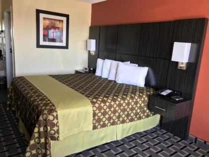 Executive Inn - image 12