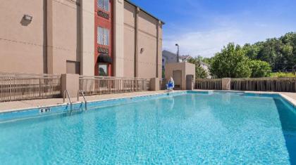 Best Western Plus Oak Mountain Inn - image 3