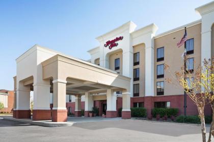Hampton Inn Pell City - image 13