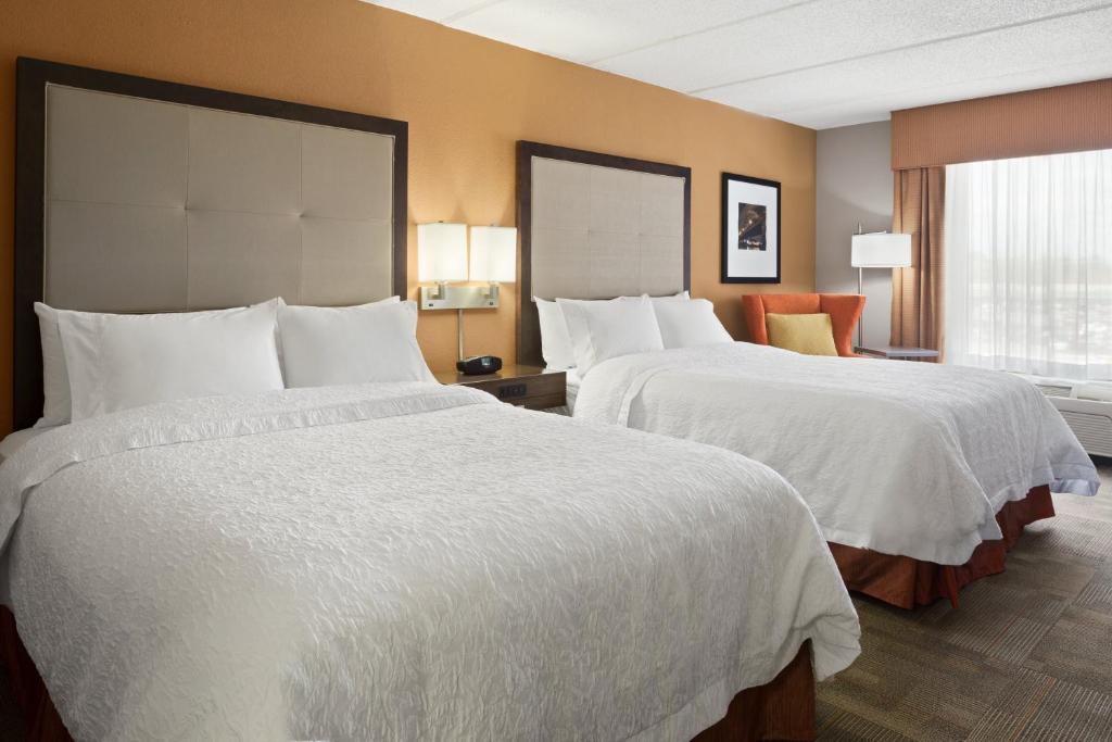 Hampton Inn Pell City - image 2