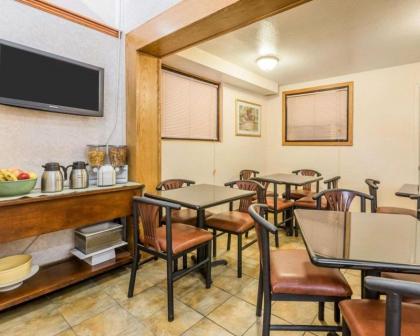 Quality Inn Pell City I-20 exit 158 - image 13