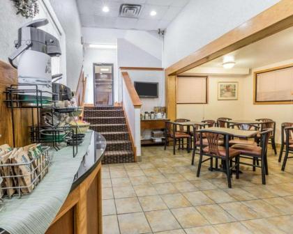Quality Inn Pell City I-20 exit 158 - image 14