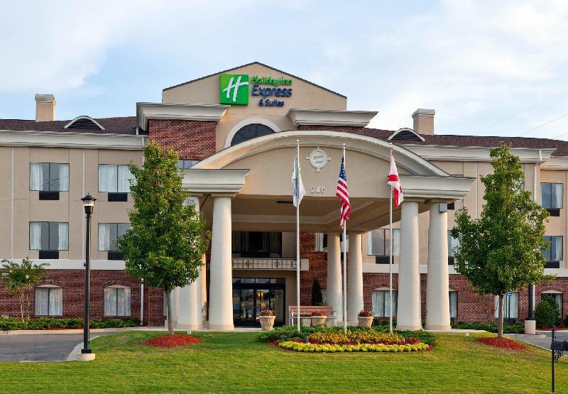 Holiday Inn Express Hotel & Suites Pell City - main image