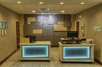 Holiday Inn Express Hotel & Suites Pell City - image 4