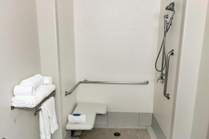 Holiday Inn Express Pendleton an IHG Hotel - image 15