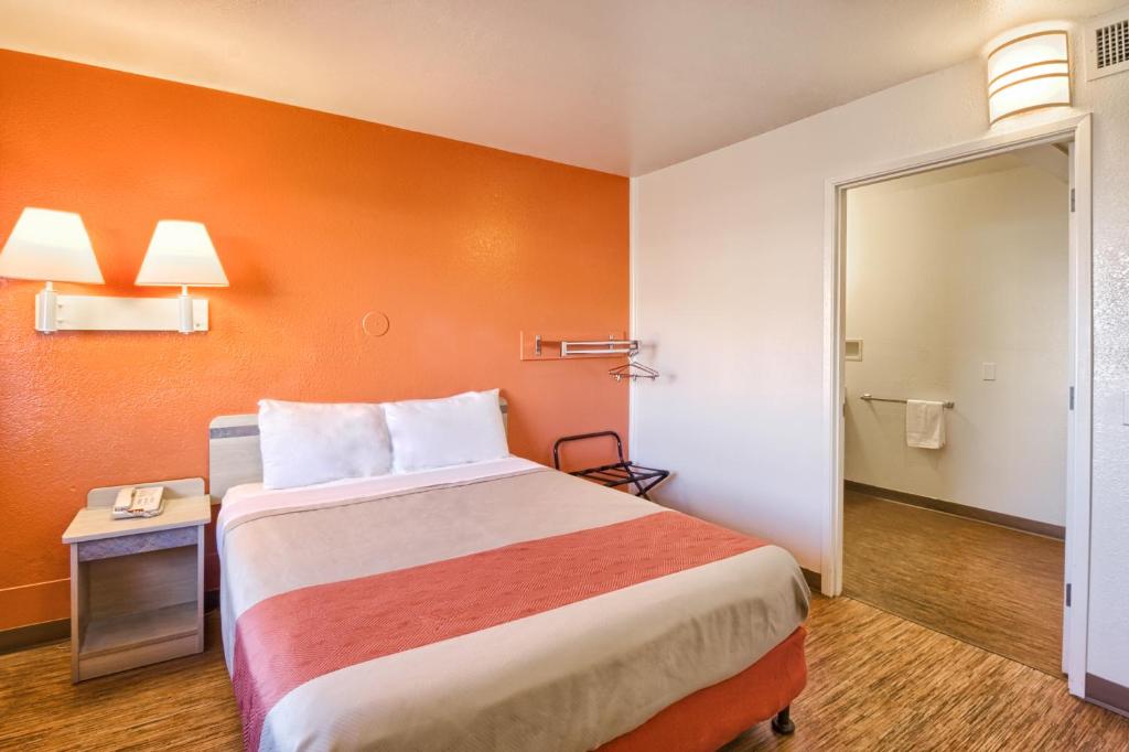 Motel 6-Pendleton OR - image 5