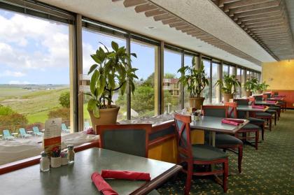 Red Lion Hotel Pendleton - image 14