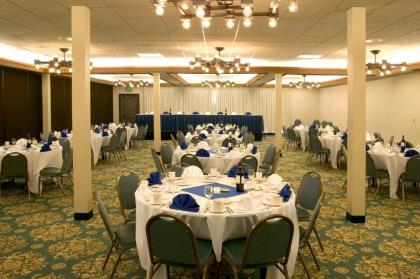 Red Lion Hotel Pendleton - image 5