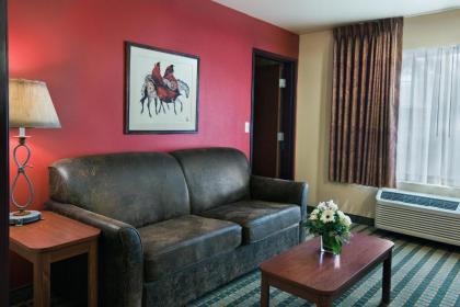 Oxford Suites Pendleton - image 11