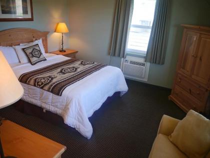 Rugged Country Lodge - image 10