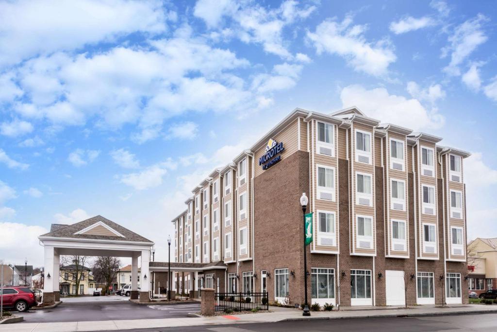 Microtel Inn & Suites by Wyndham - Penn Yan - main image