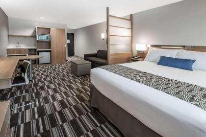 Microtel Inn & Suites by Wyndham - Penn Yan - image 15
