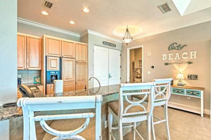 Pensacola Bch Penthouse with View and Pool Access! - image 3