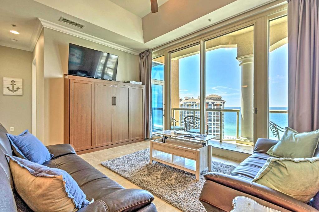 Pensacola Bch Penthouse with View and Pool Access! - image 5