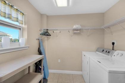Portside Villas unit 13 - image 18